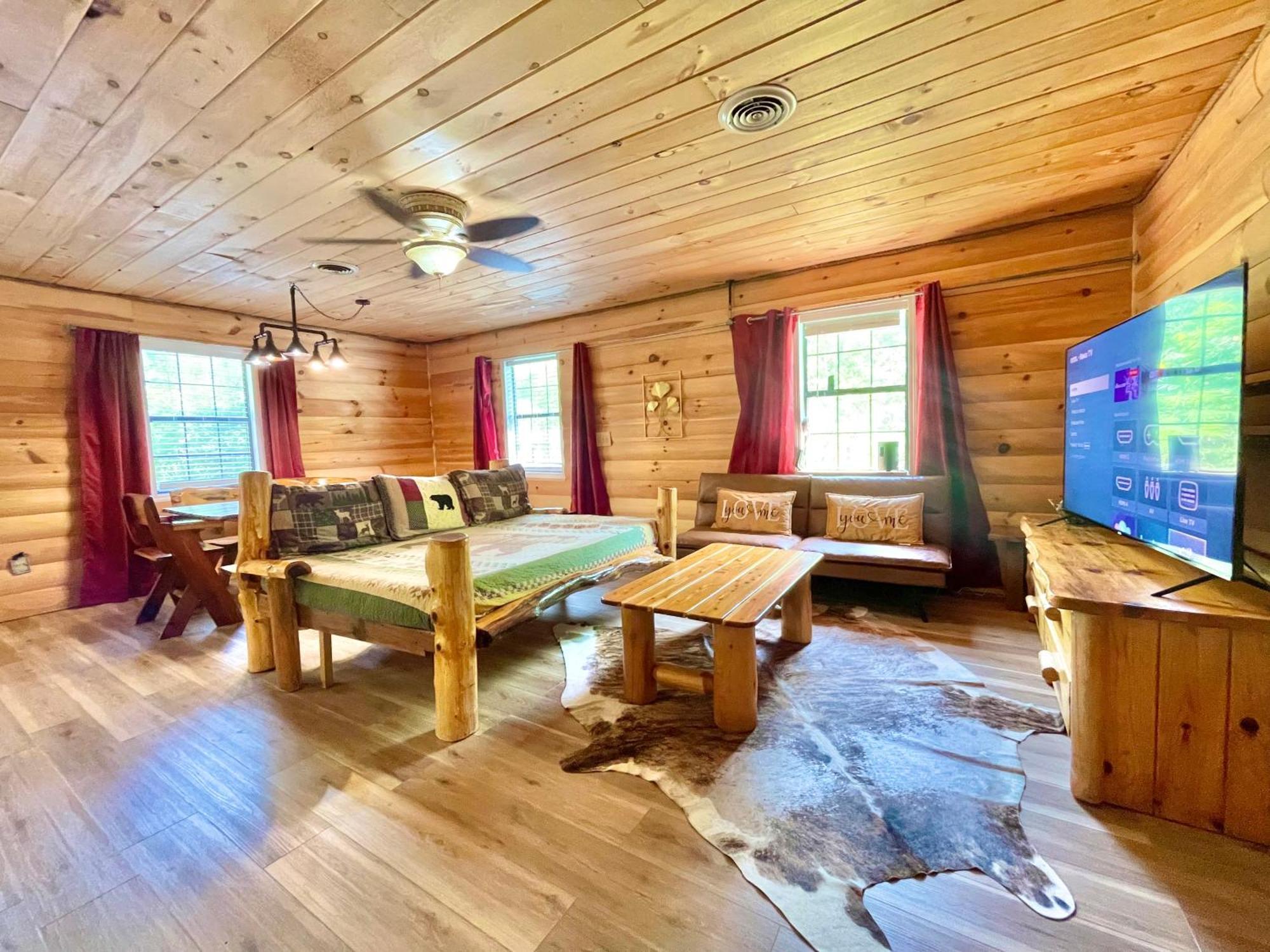 Wild Reindeer 5Min From Parkway Hottub Firepit Villa Sevierville Ngoại thất bức ảnh